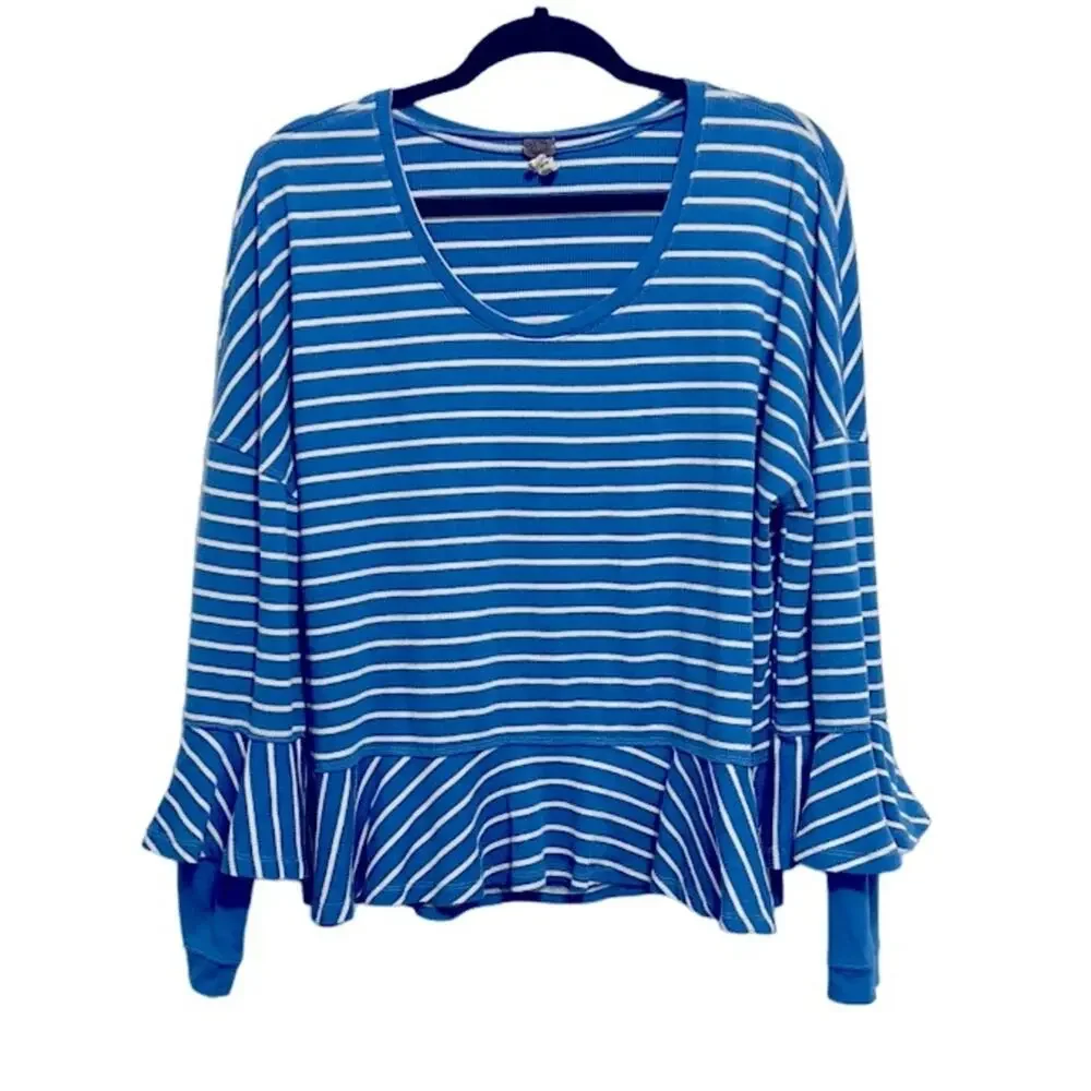 We the free, Free People Round About Blue and White Striped Top size medium